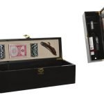 VINHO SET 4 MDF 36X11X14 POKER MATE CASTANHO