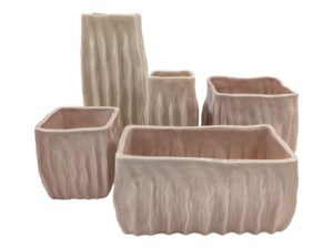 CERAMICA-CUBO RISCAS COR:SAND VIDRADO