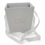 CAIXA CESTA CARTAO COR:BRANCA