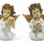 ANJO DE JOELHOS C/LUZ SORTIDO