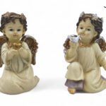 ANJO DE JOELHOS BEJE CLARO C/LUZ