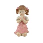 MARFINITE -MENINA DE JOELHOS A REZAR COLORIDO