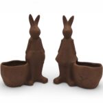 CERAMICA- COELHO+VASO COR:CHOCOLATE AREADO