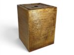 COLUNA C/FURO PLASTICO COR:OURO VELHO