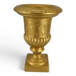 COLUNA C/FURO PLASTICO COR:DOURDADO